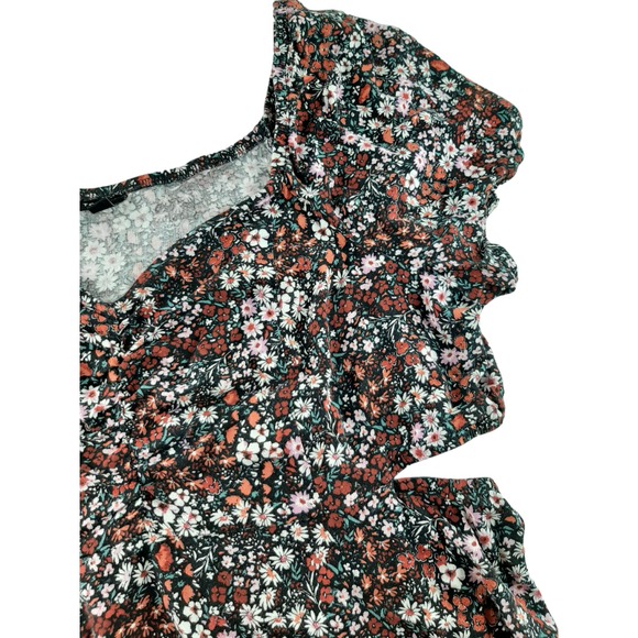 Torrid Women's Black Ditsy Floral Cutout Short Flutter Sleeve Babydoll Blouse 4X - Picture 3 of 7
